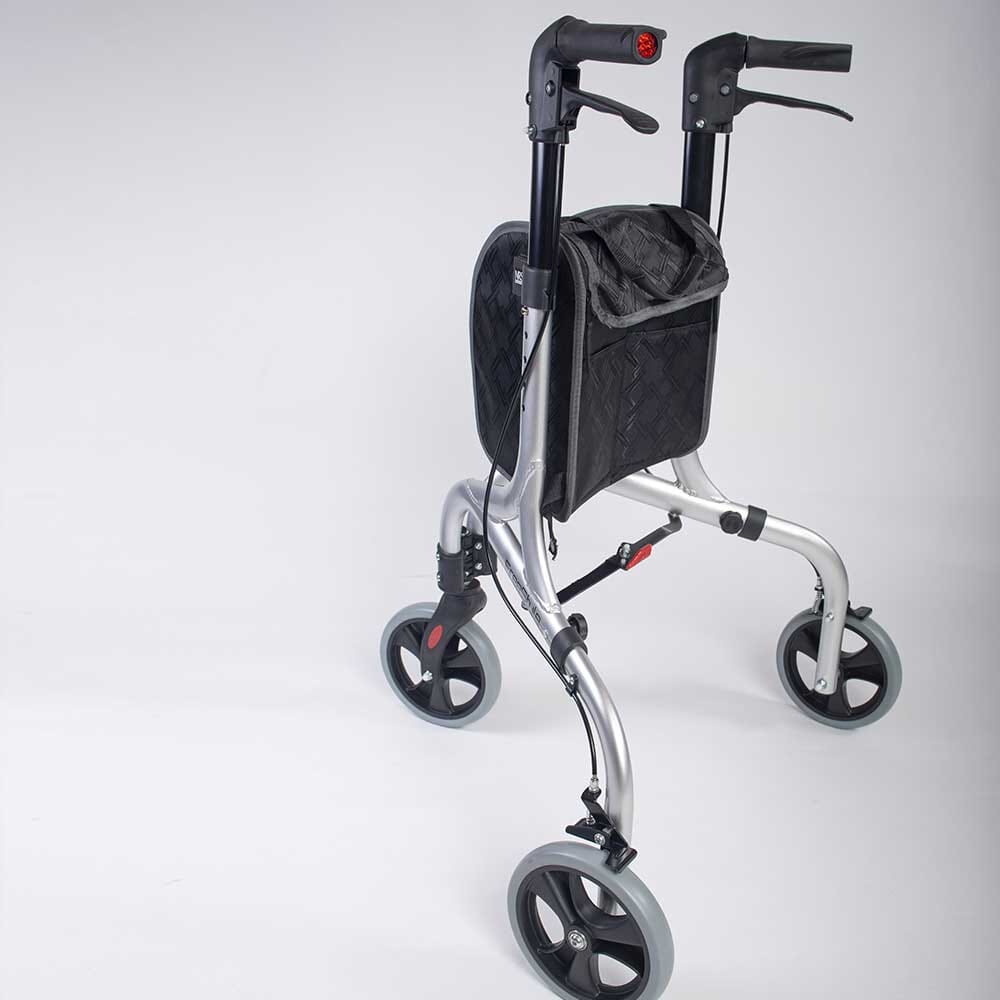 NRS Healthcare Freestyle 3 Wheel Rollator