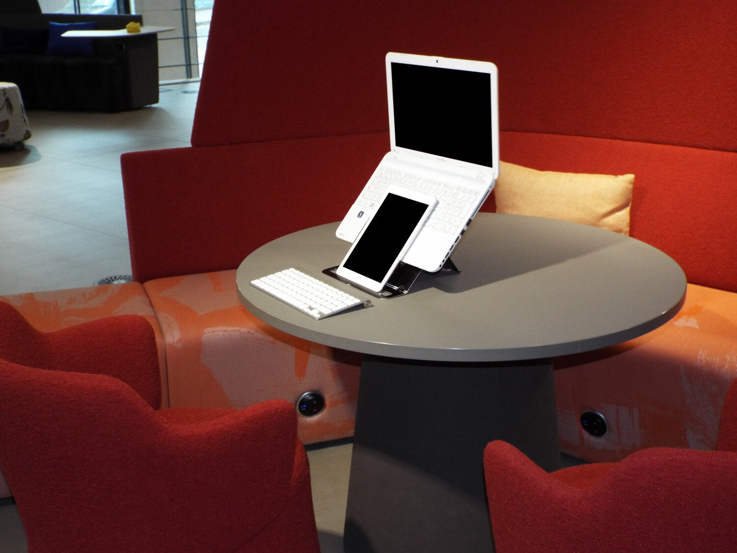 Ergonomic Cafe Go Mobile Laptop Stands