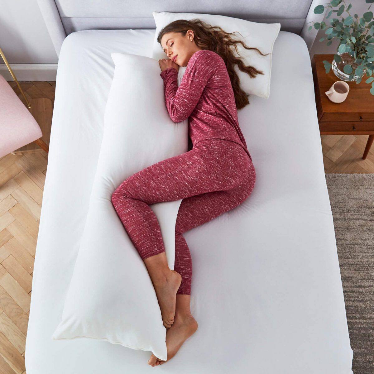 Silentnight Squishy Body Support Pillow