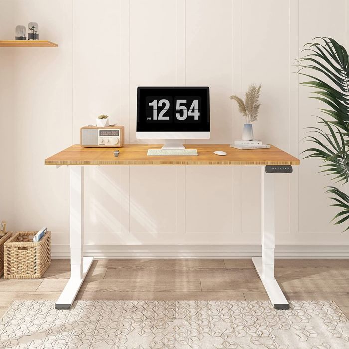 Choose The Right Size Desk For Your Room With These Tips